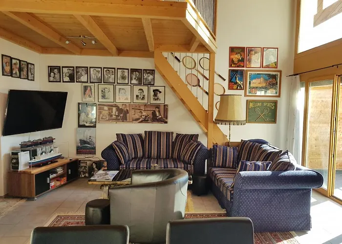 Neuwertige 3 ½ Zimmer-Wohnung in Zillis/Andeer